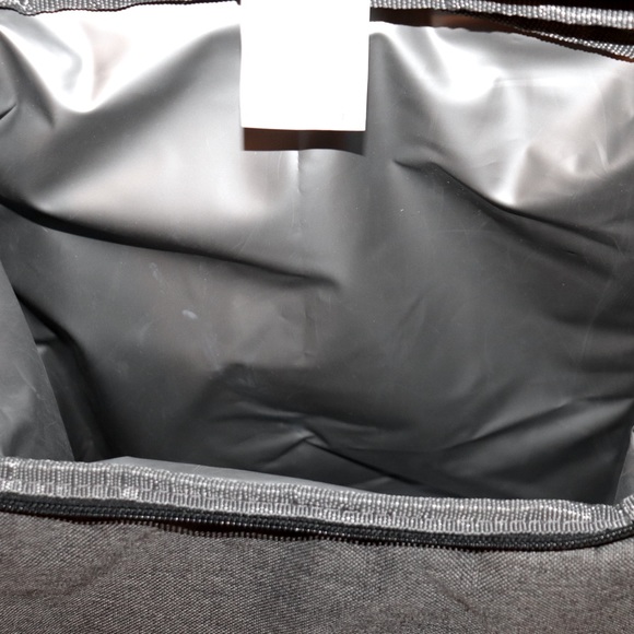 A Picnic Time brand OTG Traverse Backpack Cooler Hiking Backpack - Picture 5 of 12